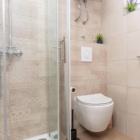 בית הארחה & Mestrov 3*